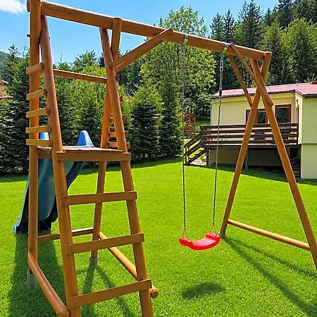 Koliba Pod Stolovou Деревянный коттедж